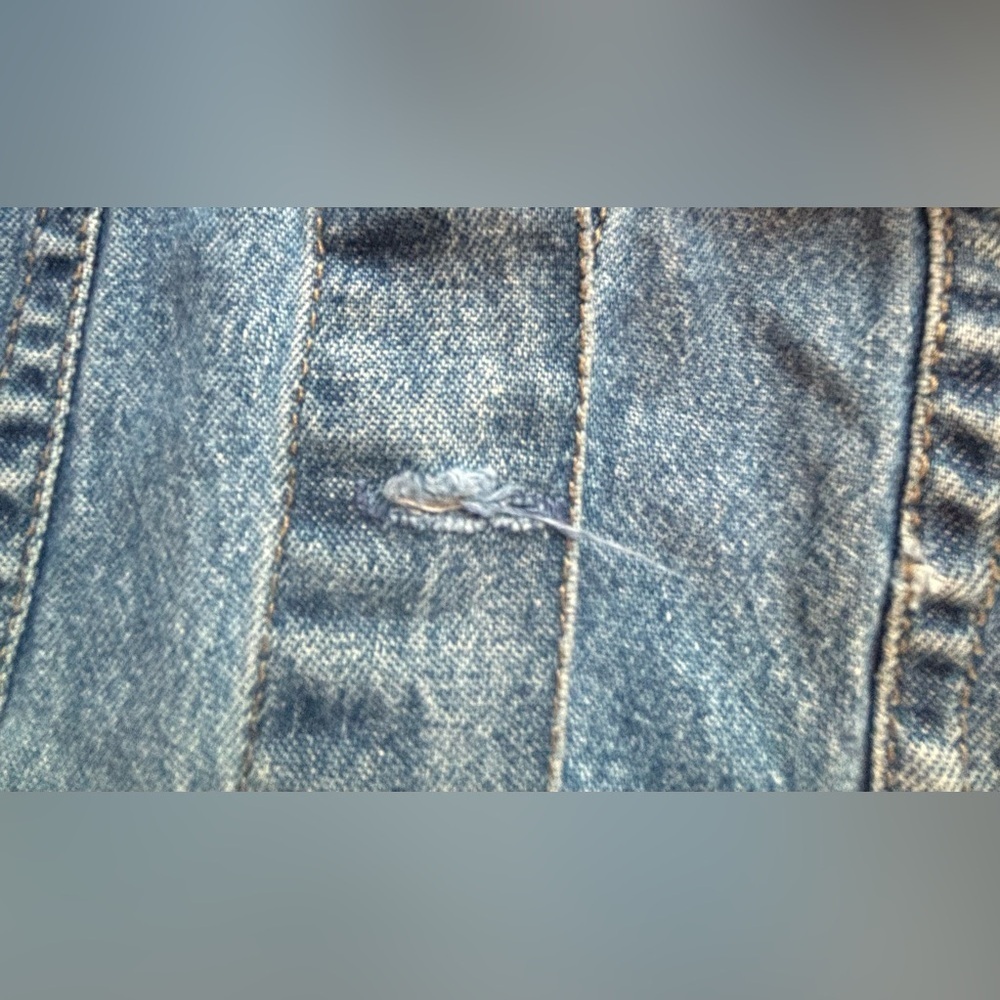 Vintage Agapo Western Aztec Floral Denim Jacket size Small - Picture 9 of 10